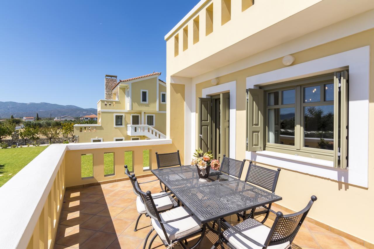 Elaia Villas ปีตาโกเรโย ภายนอก รูปภาพ