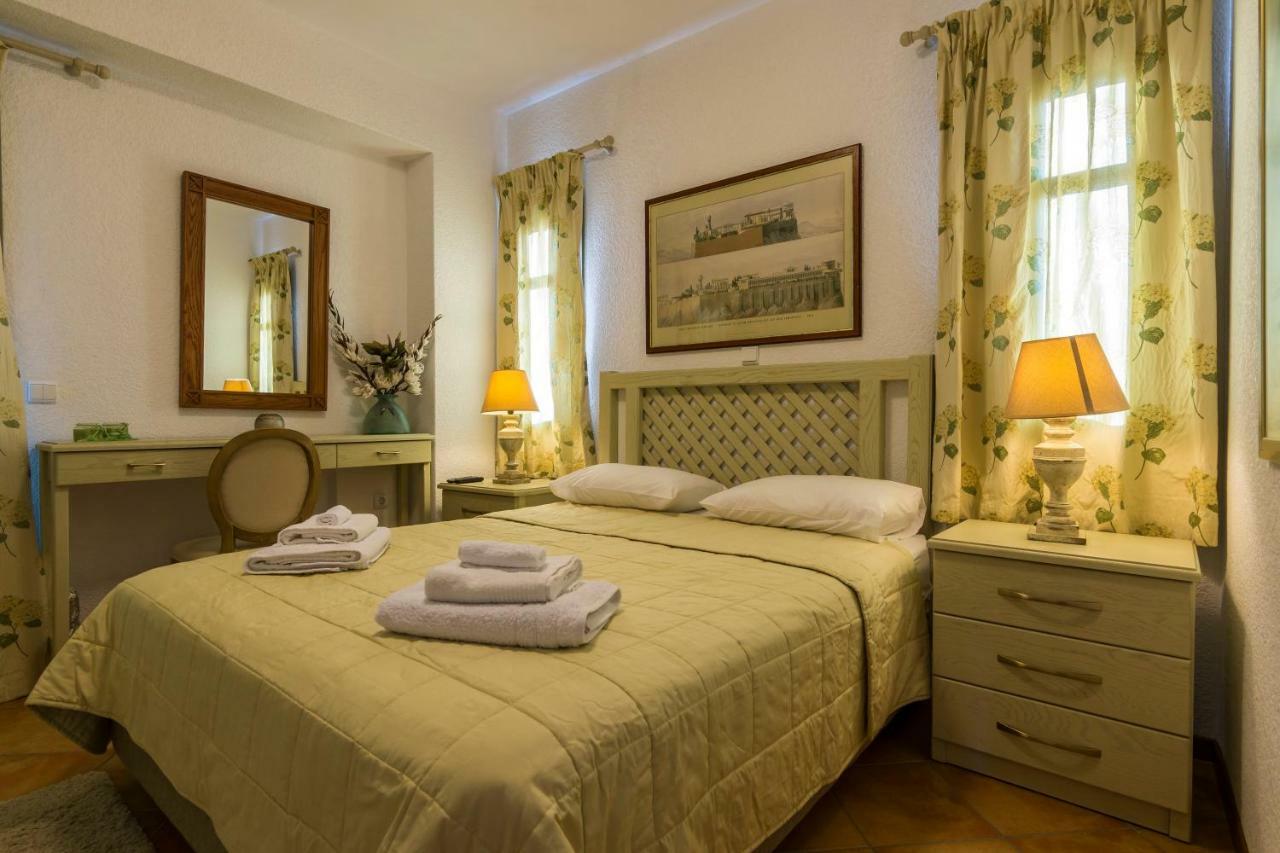 Elaia Villas ปีตาโกเรโย ภายนอก รูปภาพ