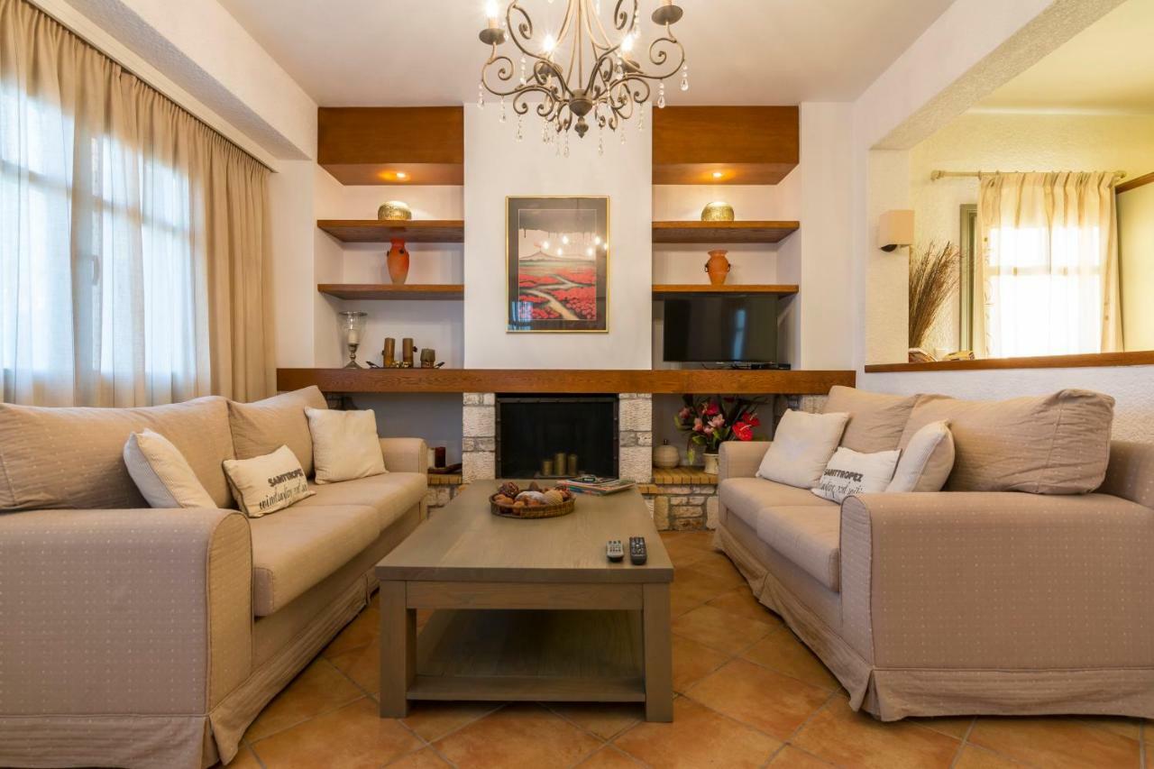 Elaia Villas ปีตาโกเรโย ภายนอก รูปภาพ