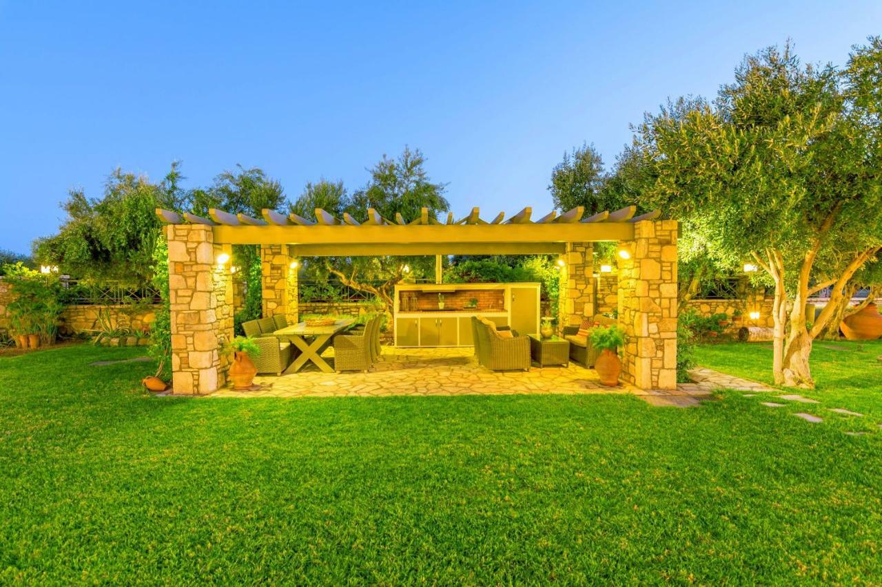 Elaia Villas ปีตาโกเรโย ภายนอก รูปภาพ