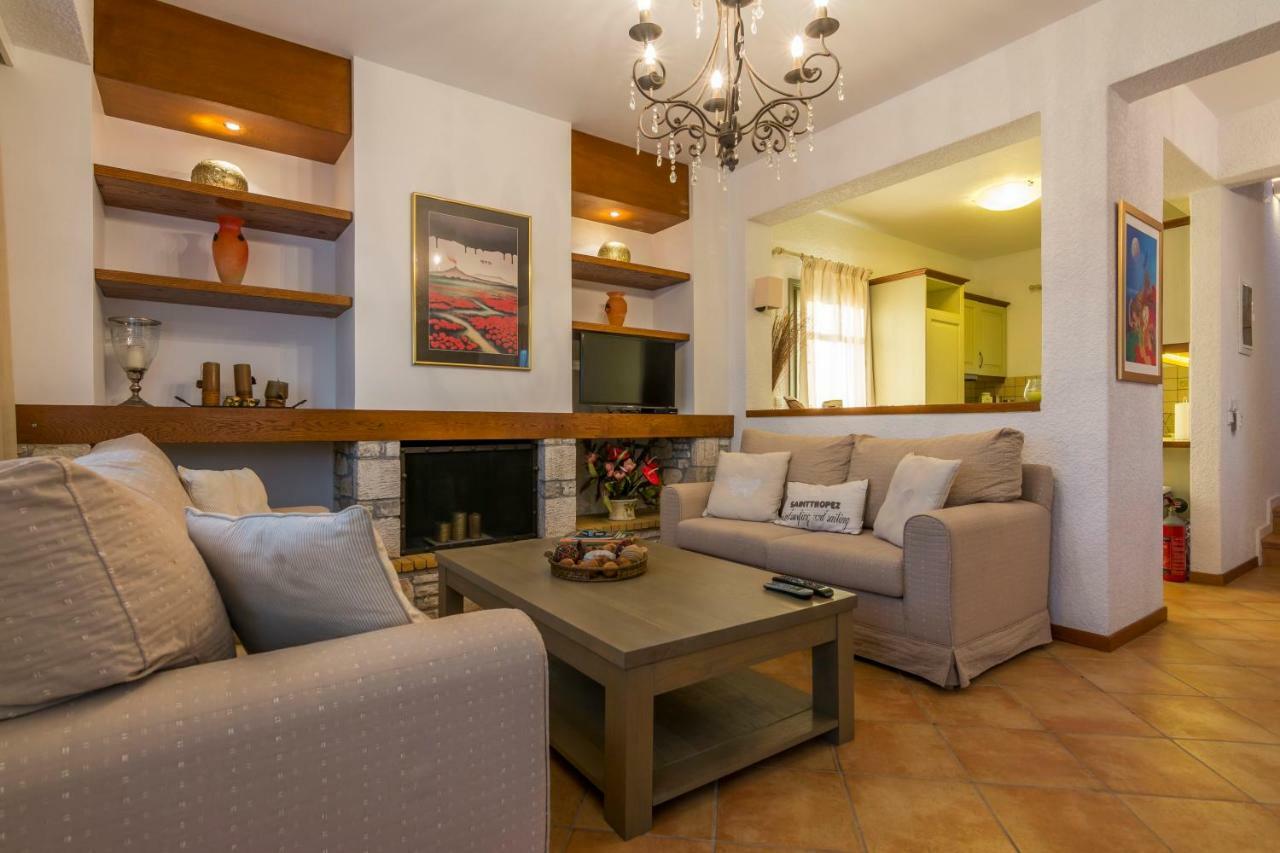Elaia Villas ปีตาโกเรโย ภายนอก รูปภาพ